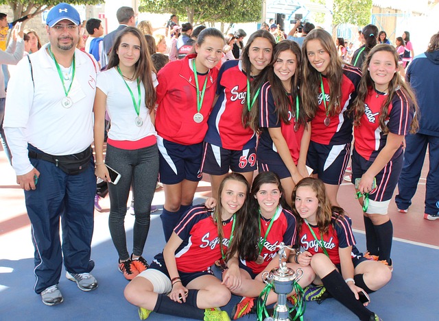 也让我们反 也让我们反